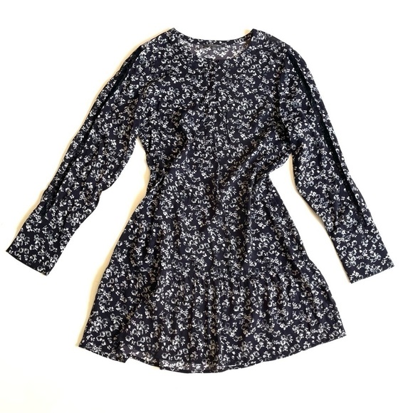 Michael Stars Dresses & Skirts - MICHAEL stars black floral long sleeve peplum dress size small